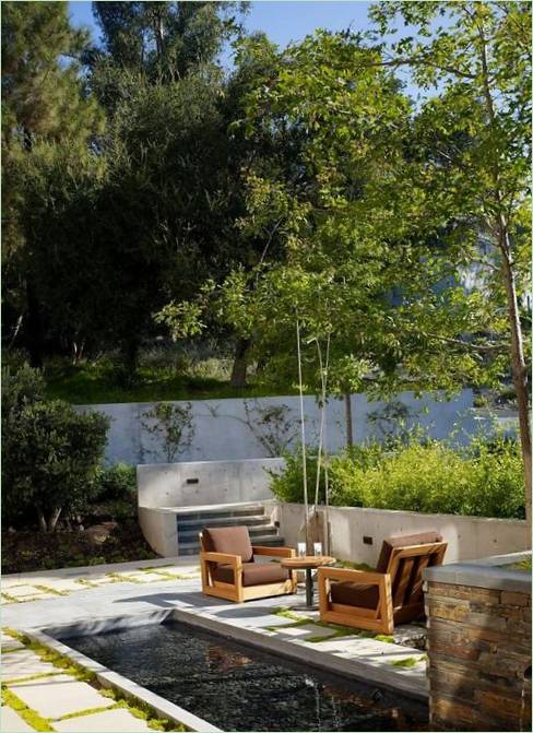 Design af et familiehus i Brentwood af Rockefeller Partners