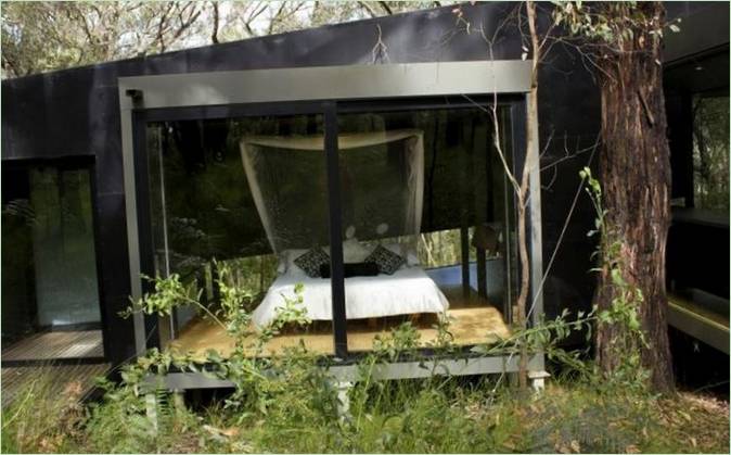 Bemærkelsesværdig Red Hill Cabin i skoven