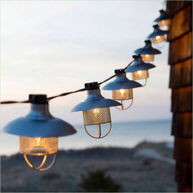 Moderne udendørs møbler: Stargazer Garden Trellis String Lights Moderne udendørs møbler: Stargazer Garden Trellis String Lights
