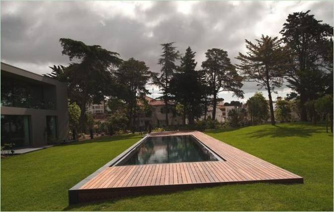 estoril-hus-portugal