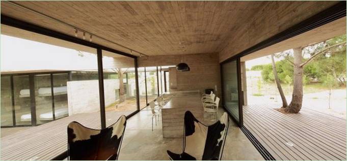 Design til en moderne bolig Carassale House fra BAK Architects