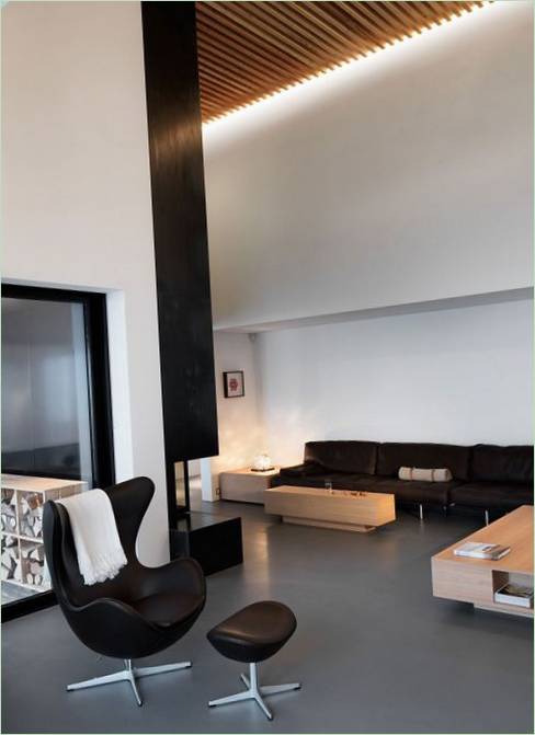 Udsøgt hus af Ralph Germann Architectes i Schweiz