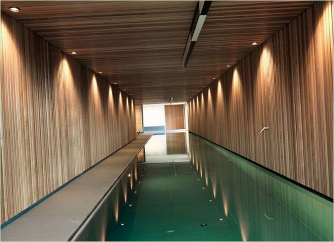 Udsøgt hus af Ralph Germann Architectes i Schweiz