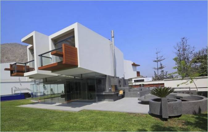 Futuristisk privat hjem design La Planicie, Peru