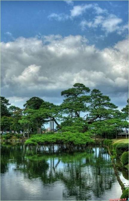 Kenroku-en Gardens i Kanazawa