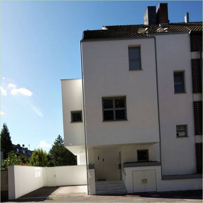 Indretning af huset Haus KLR af Archequipe i Köln, Tyskland