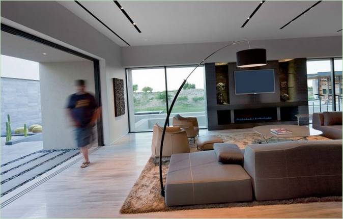 Indretning af stuen i Tresarca House i Las Vegas