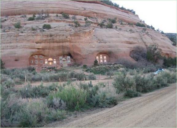 Cave Palace Ranch i Utah