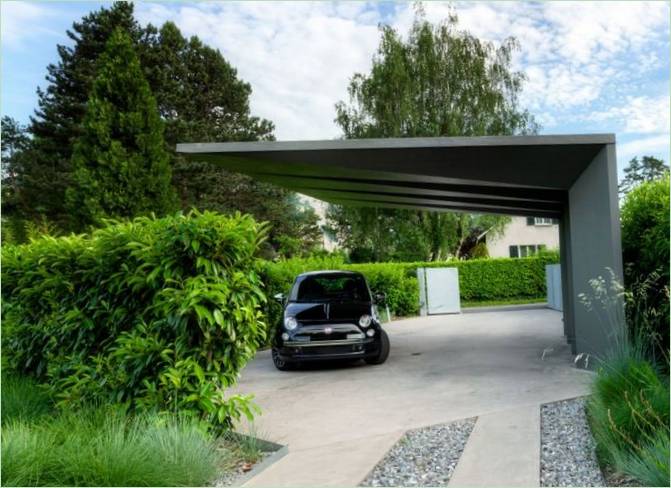 Overdækket parkeringsplads