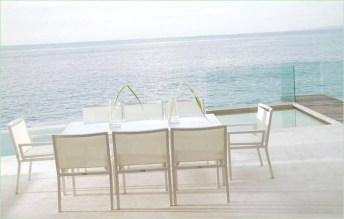 Unik Pacific villa design Almare House