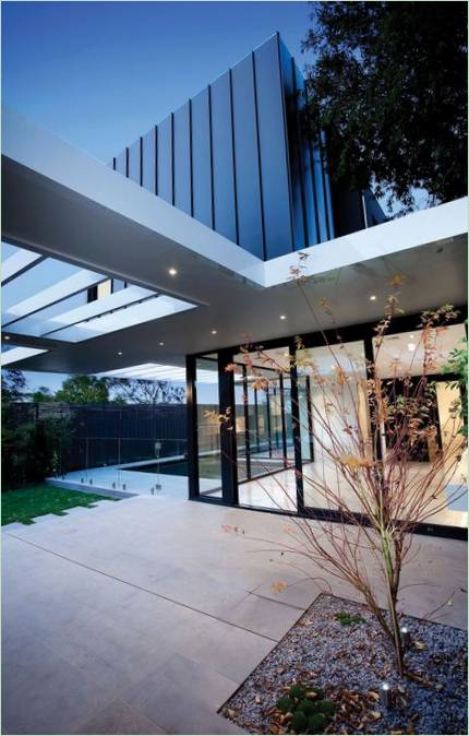 Et usædvanligt moderne design til et fritliggende hus i udkanten af Melbourne, Australien