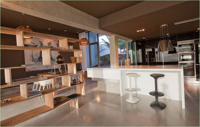 Moderne villa med 5 soveværelser