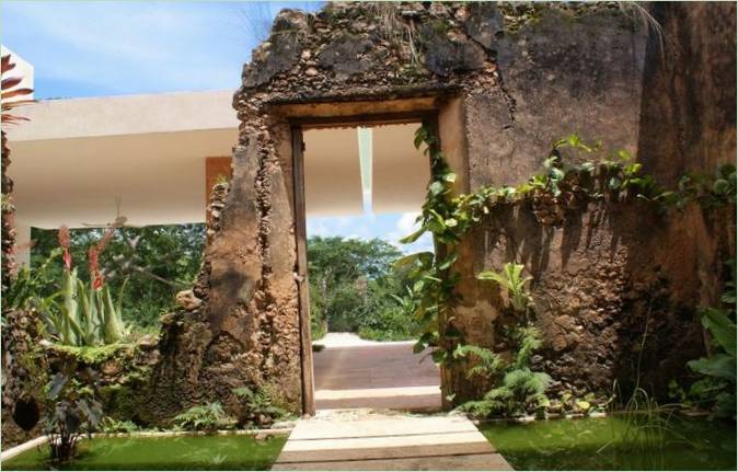 Gamle bygninger på Villa Bacoc Hacienda i Mexico