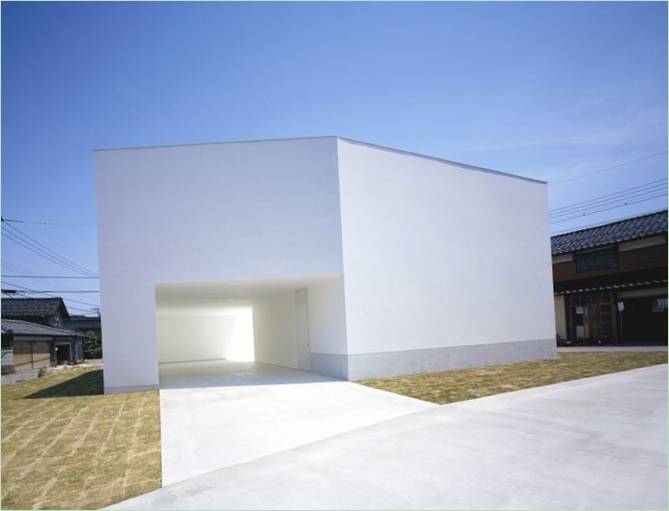 White Cave House moderne palæ i Japan