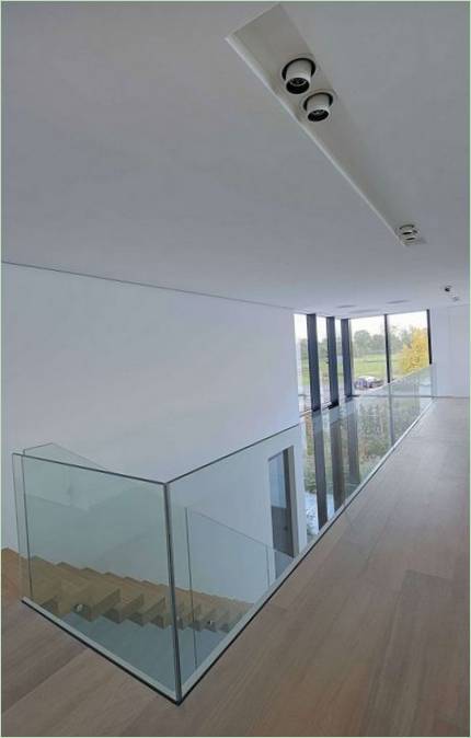 Trapper i indretningen af House at a Lake