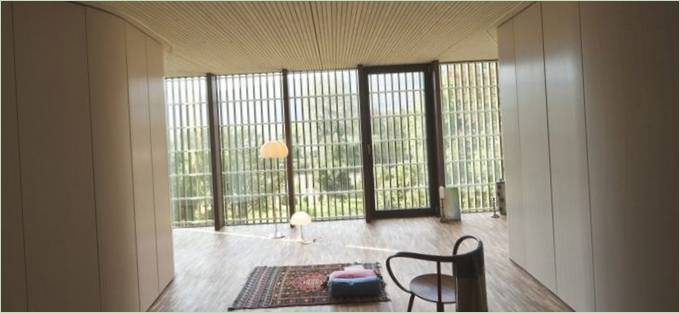 Moderne indretning af et sommerhus fra BauzeitArchitekten