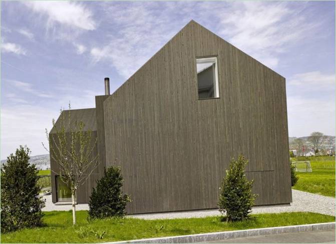 Træfacade af privat hus Gottshalden