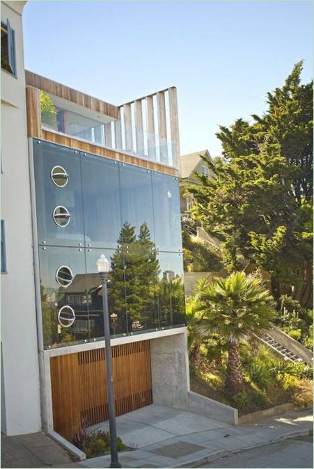 Peter's House glasfacade