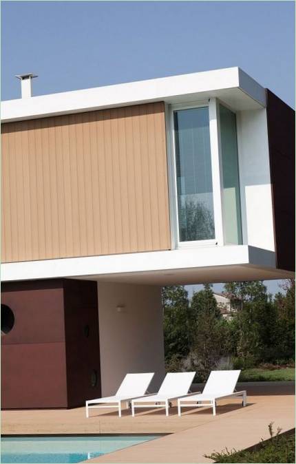 Moderne villa foran i Lodi, Italien