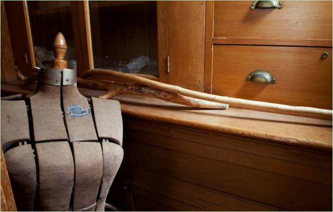 Indretning af garderobe i Haas-Lilienthal-huset