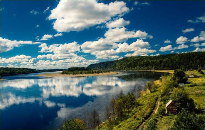 Zeya Reservoir, Rusland - Foto 1