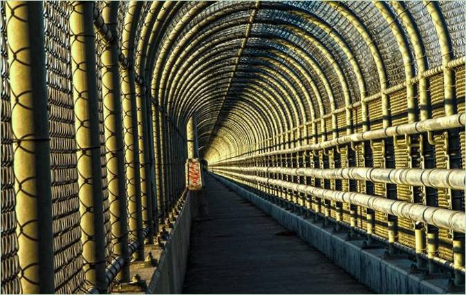 Tunnel på broen