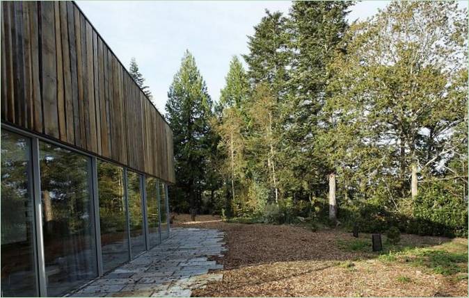 Vejen til D House Manor