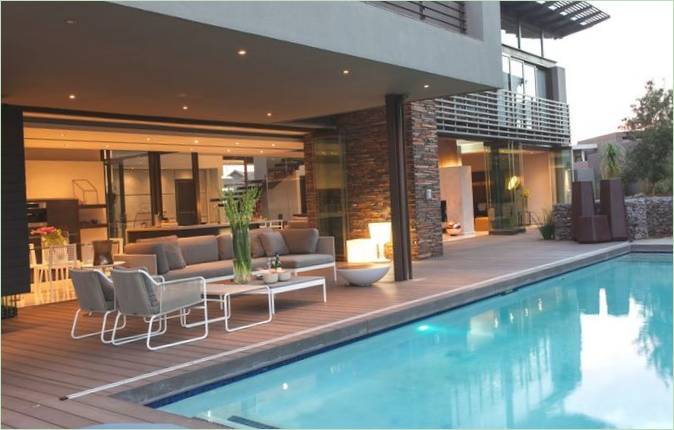 Duk Meyersdal Family Home Pool Terrace i Johannesburg, Sydafrika