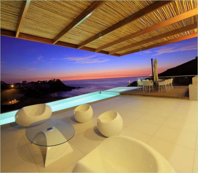 Duplex med panoramaudsigt over havet