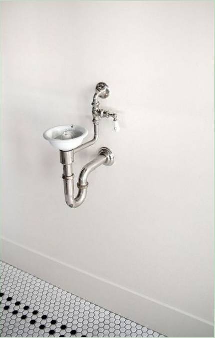 Vintage sanitetsarmaturer