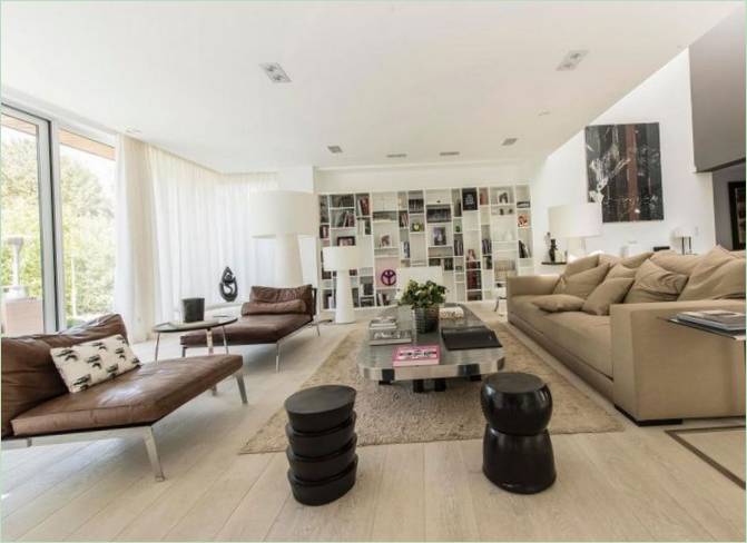 Pragtfuldt design af villa i to plan