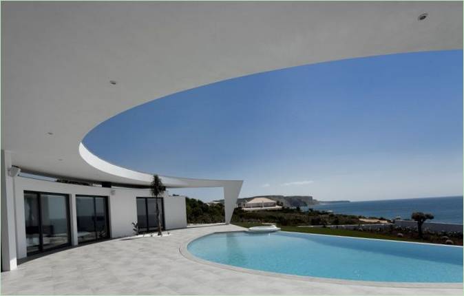 Posh hus med panoramaudsigt over havet