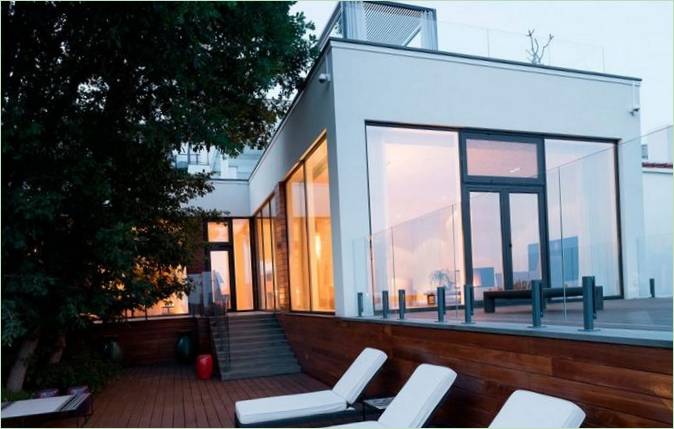 Villa med terrasse af SL Project i Gurzuf, Krim