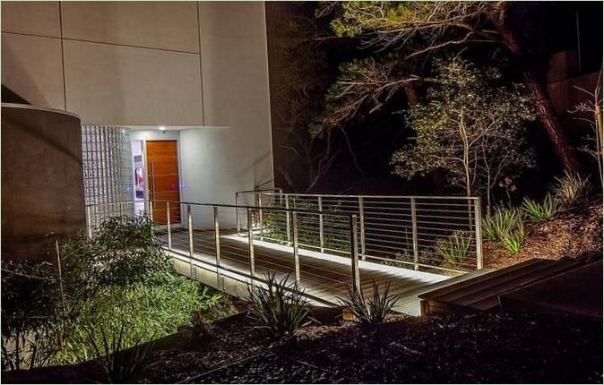 Ombygning af en hytte i et malerisk hjørne af Californien af Mark Brand Architecture
