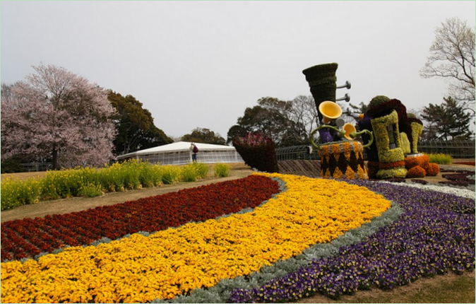 En symfoni af mennesker og natur i Hamamatsu Park Udstilling