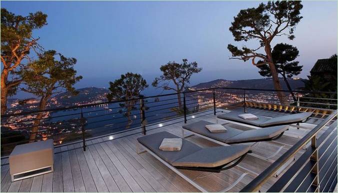 Villa med fantastisk panoramaudsigt over havet