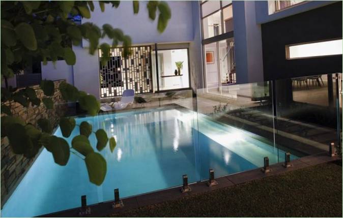 Moderne poolterrasser - Foto 25