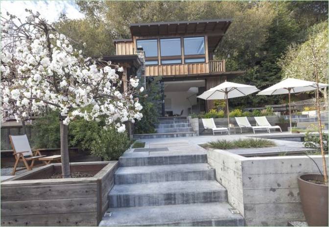 Design af Feldman Architecture - et projekt til renovering af et gammelt hus i Californien, USA