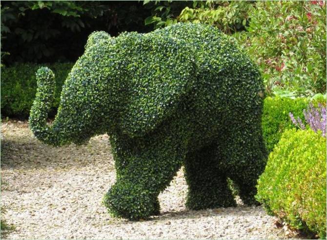 Floristiske skulpturer i Levenshall Garden