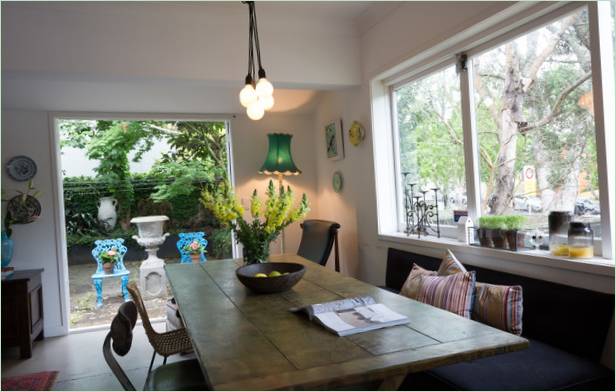 Billig renovering af et enkeltstående hus i New Zealand: Køkken og spisestue