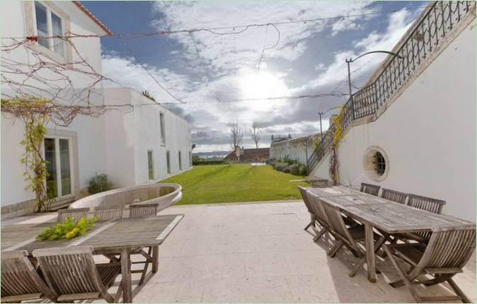 Udendørs terrasse i en privat lejlighed