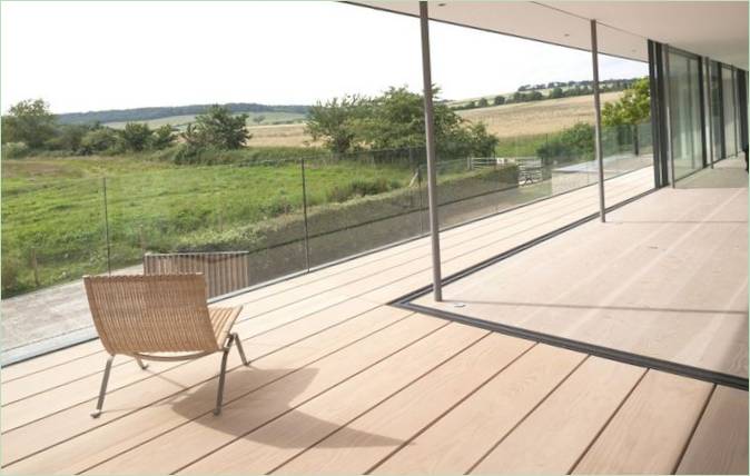 Hurst House loggia-lounge i England